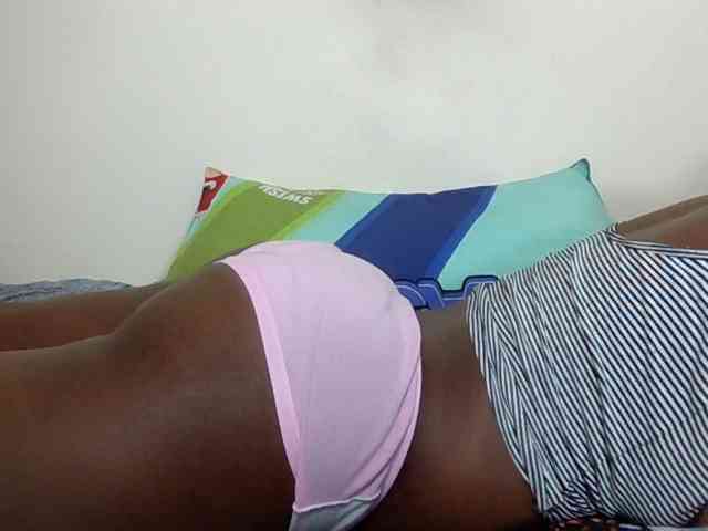 Ebonysweetcandy webcam