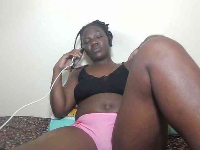 Ebonysweetcandy webcam