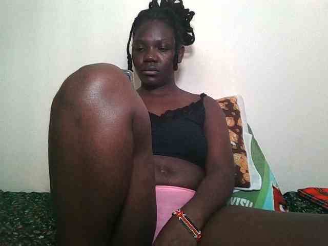 Ebonysweetcandy webcam