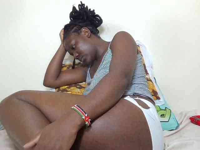 Ebonysweetcandy webcam