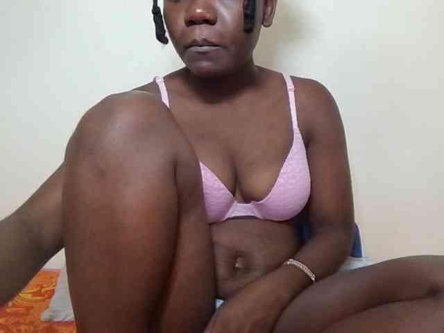 Ebonysweetcandy webcam