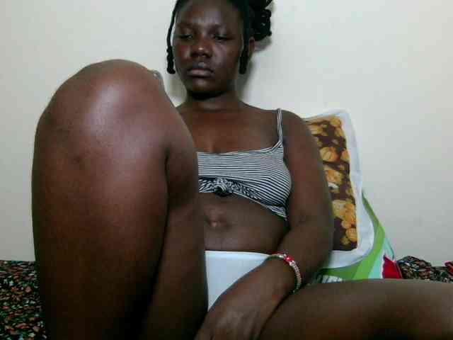 Ebonysweetcandy webcam