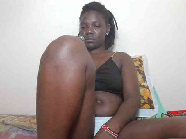 Ebonysweetcandy webcam
