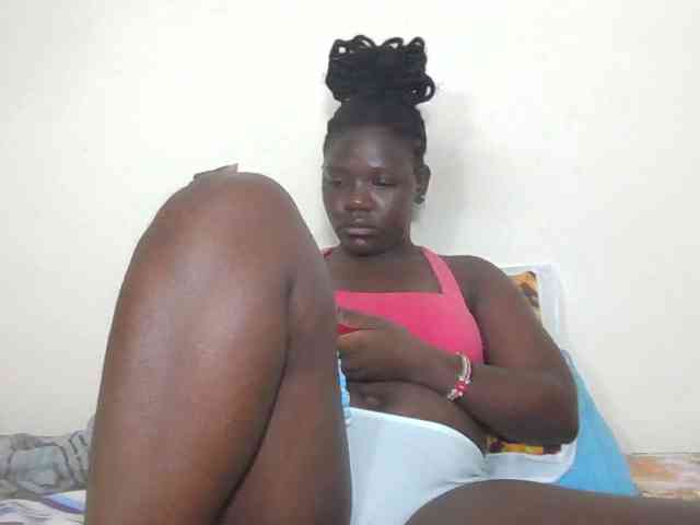 モデル: Ebonysweetcandy