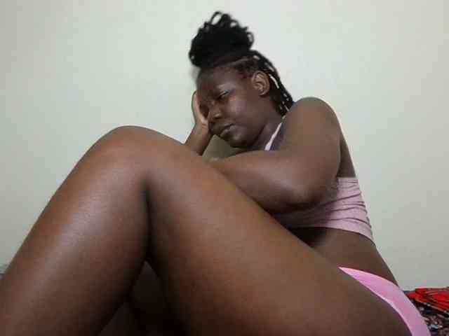 Ebonysweetcandy webcam