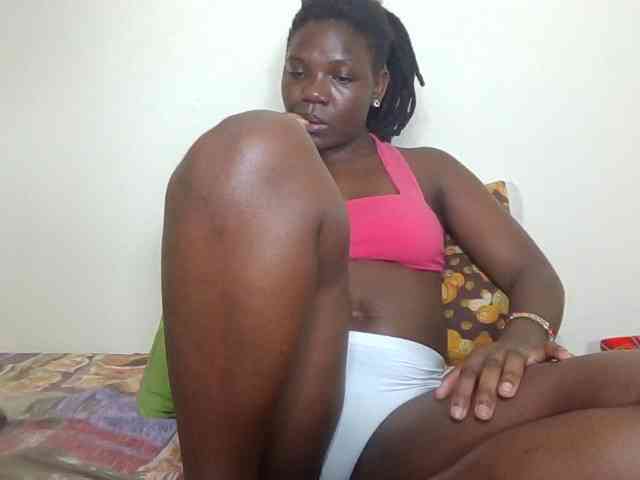 Ebonysweetcandy webcam