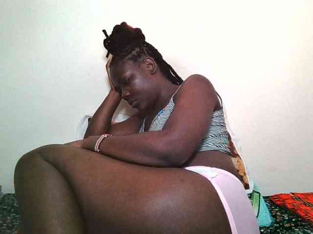Ebonysweetcandy webcam