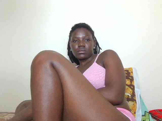 Ebonysweetcandy webcam
