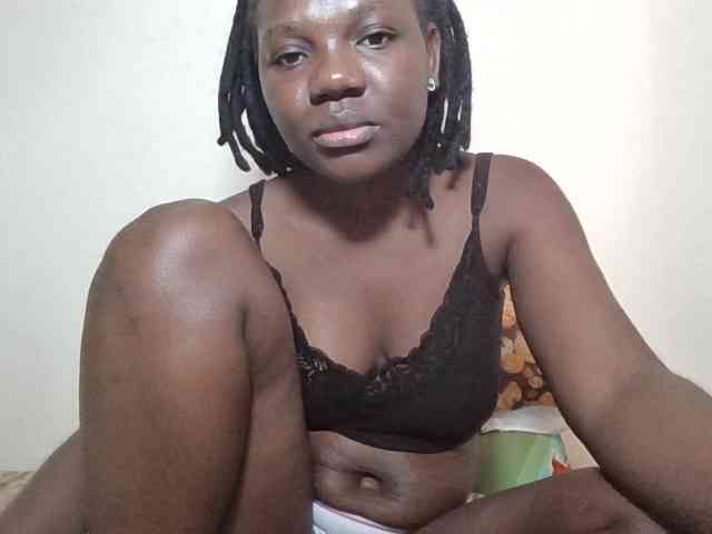 Ebonysweetcandy webcam