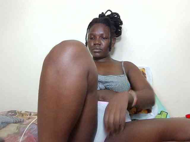 Ebonysweetcandy webcam