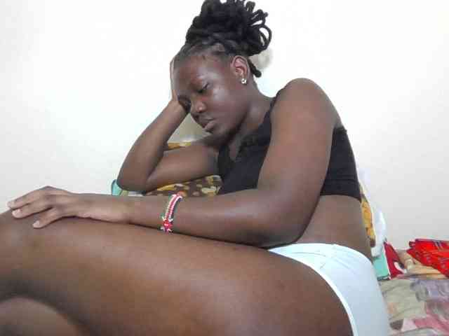 Ebonysweetcandy webcam
