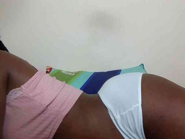 Ebonysweetcandy webcam