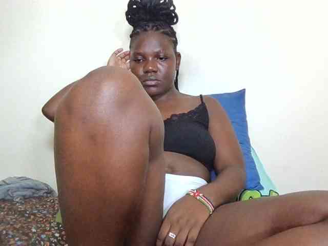Ebonysweetcandy webcam
