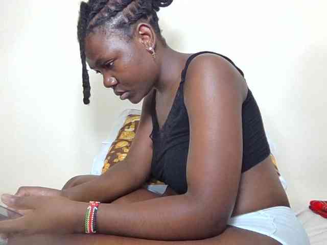 Ebonysweetcandy webcam
