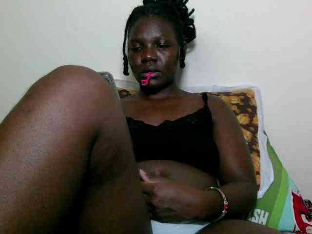 Ebonysweetcandy webcam