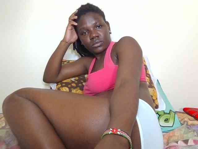 Ebonysweetcandy webcam