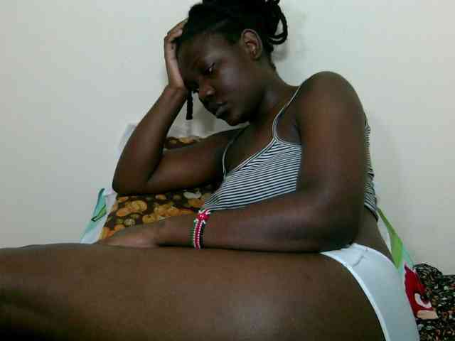 Ebonysweetcandy webcam