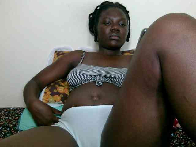 Ebonysweetcandy webcam