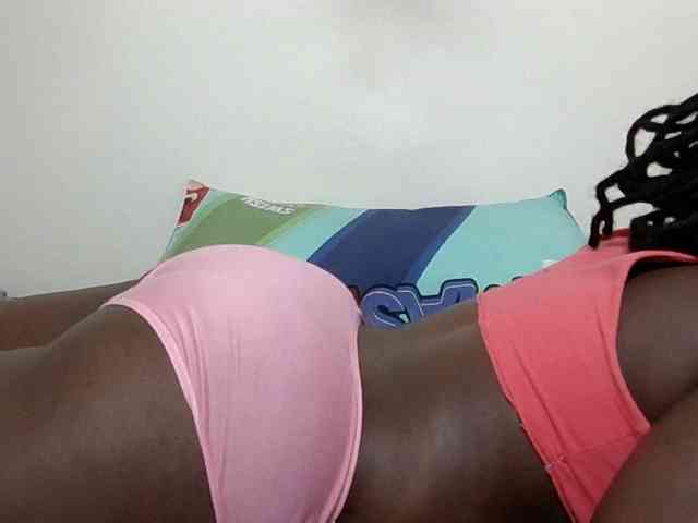 Ebonysweetcandy webcam