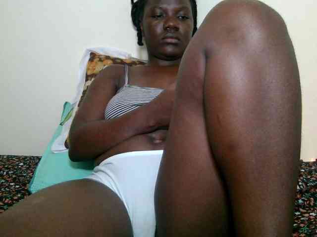 Ebonysweetcandy webcam