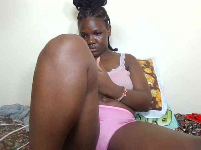 Ebonysweetcandy webcam