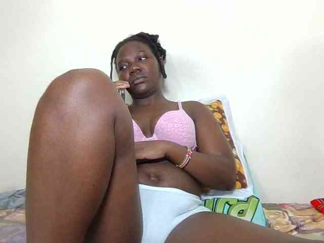 Ebonysweetcandy webcam