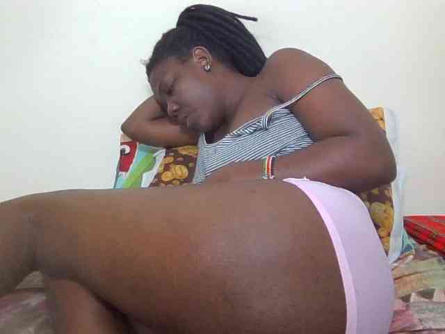 Ebonysweetcandy webcam