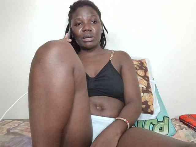 Ebonysweetcandy webcam