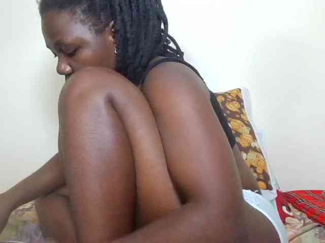 Ebonysweetcandy webcam