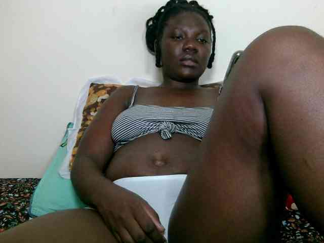 Ebonysweetcandy webcam