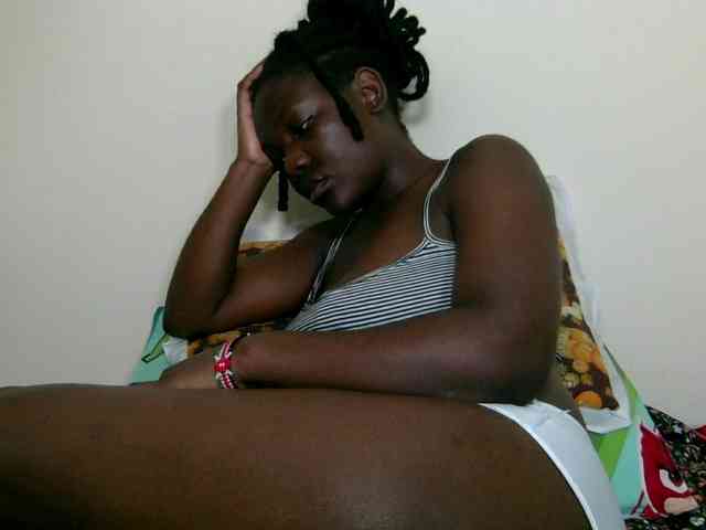 Ebonysweetcandy webcam