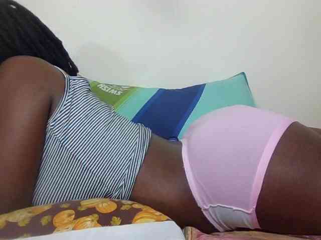 Ebonysweetcandy webcam