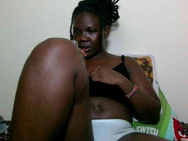 Ebonysweetcandy webcam