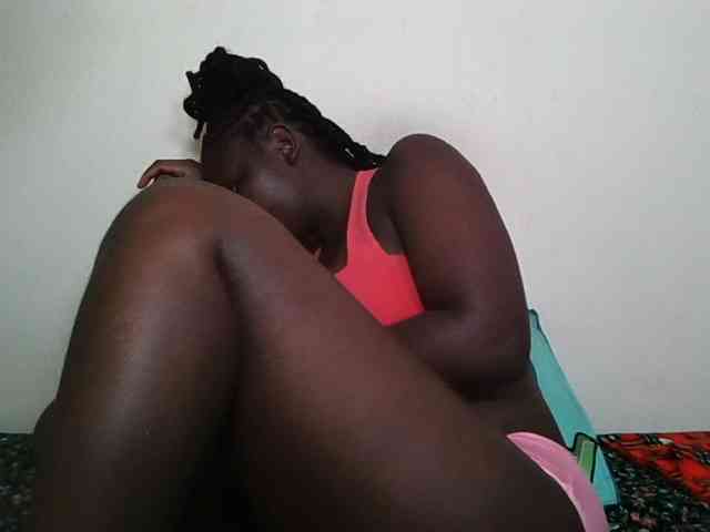 Ebonysweetcandy webcam