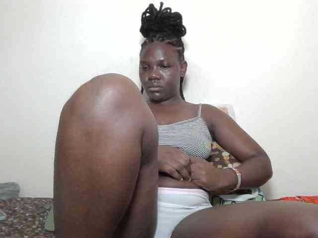Ebonysweetcandy webcam
