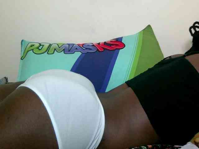 Ebonysweetcandy webcam