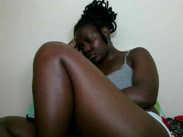 Ebonysweetcandy webcam