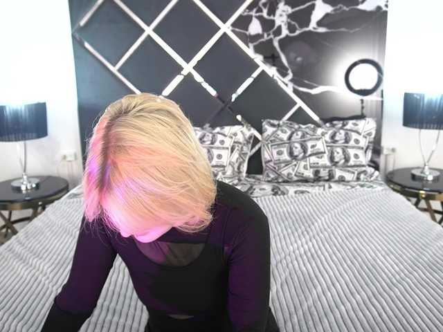 AnnaCandys live cam on BongaCams