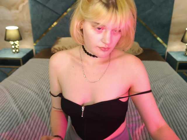 AnnaCandys live cam on BongaCams