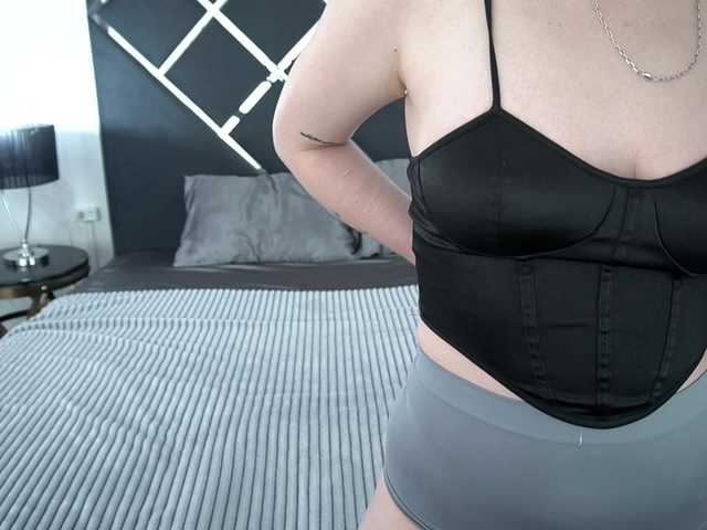 AnnaCandys live cam on BongaCams
