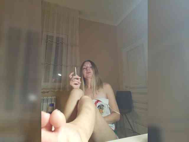 Bloomlaggy webcam