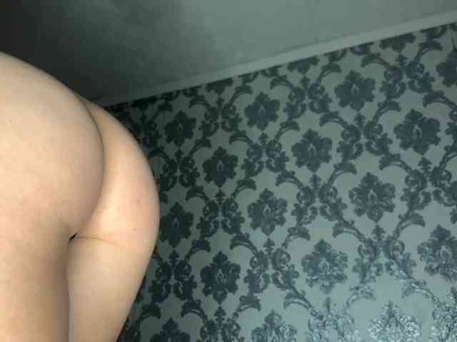 Модель: megahornylady