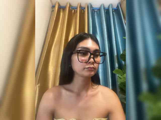 Wynnvale Live Webcam on BongaCams
