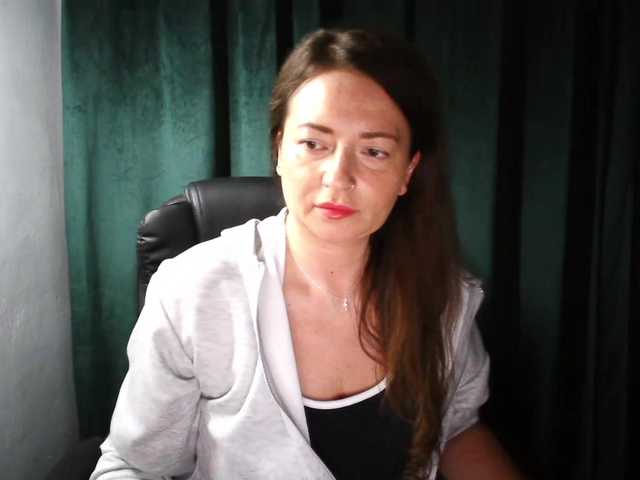 NoraHot live webcam show