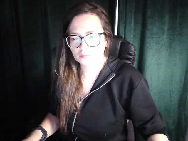 NoraHot live webcam show