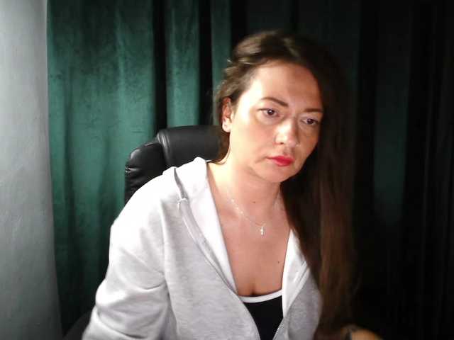 NoraHot live webcam show