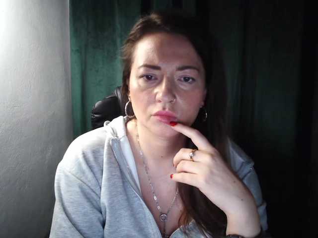 NoraHot live webcam show
