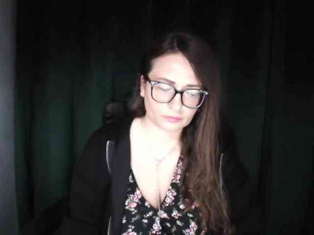 Modella: NoraHot