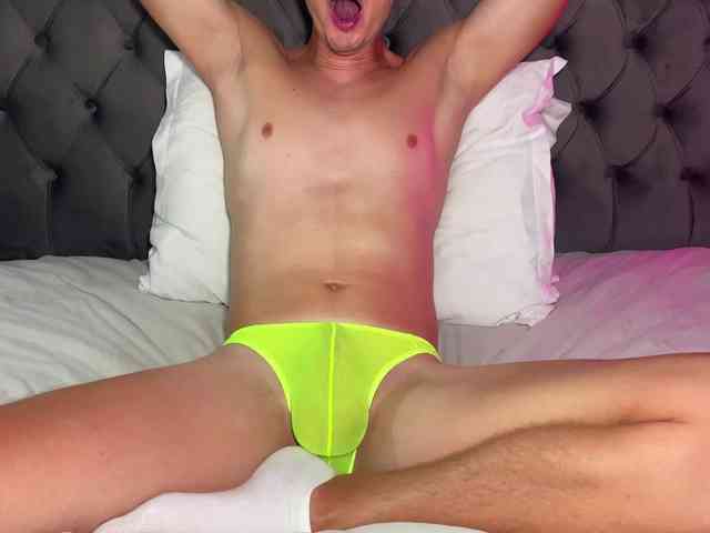 MaxDream Sex Cam Show