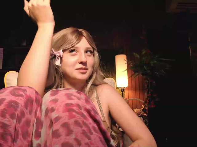Aliselle live cam on BongaCams